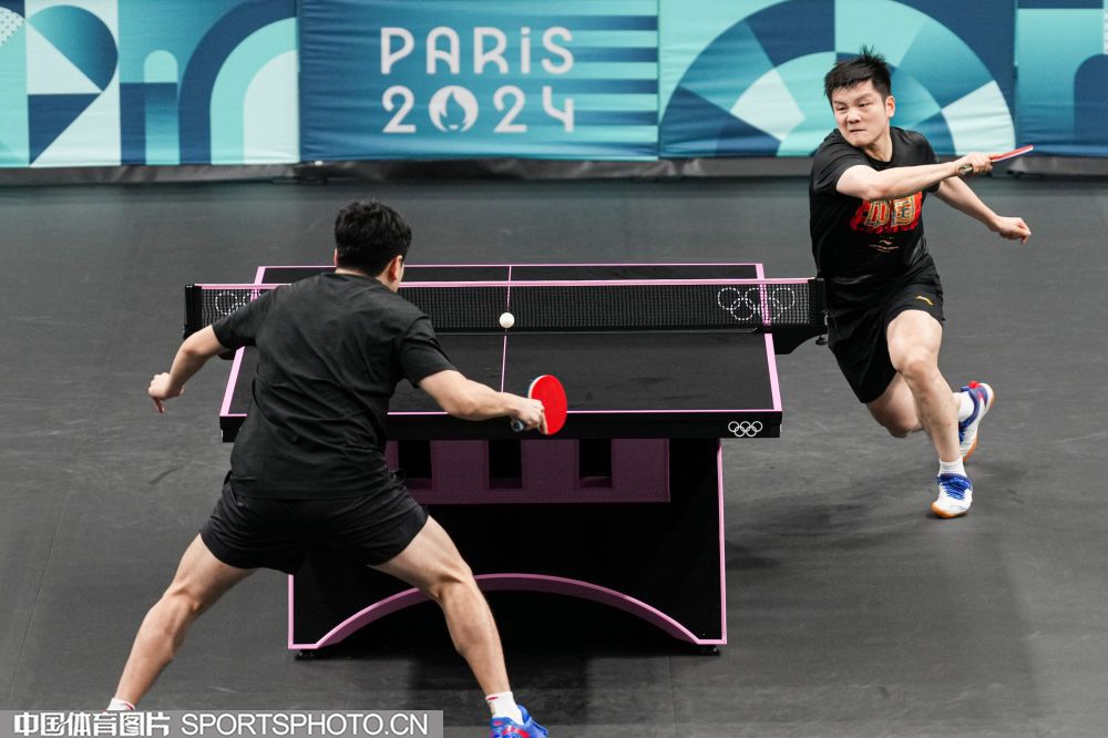 弗里克解锁巴萨复兴密码，欧冠生死战前的全面剖析